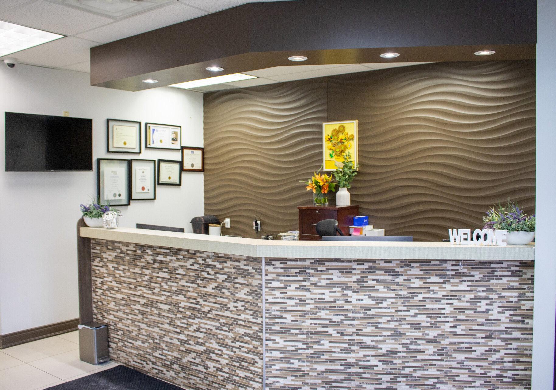 Dentist Near Me on Hamilton Mountain: Your Local Dental Clinic on Upper Ottawa