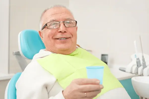 senior dentistry in hamilton, on