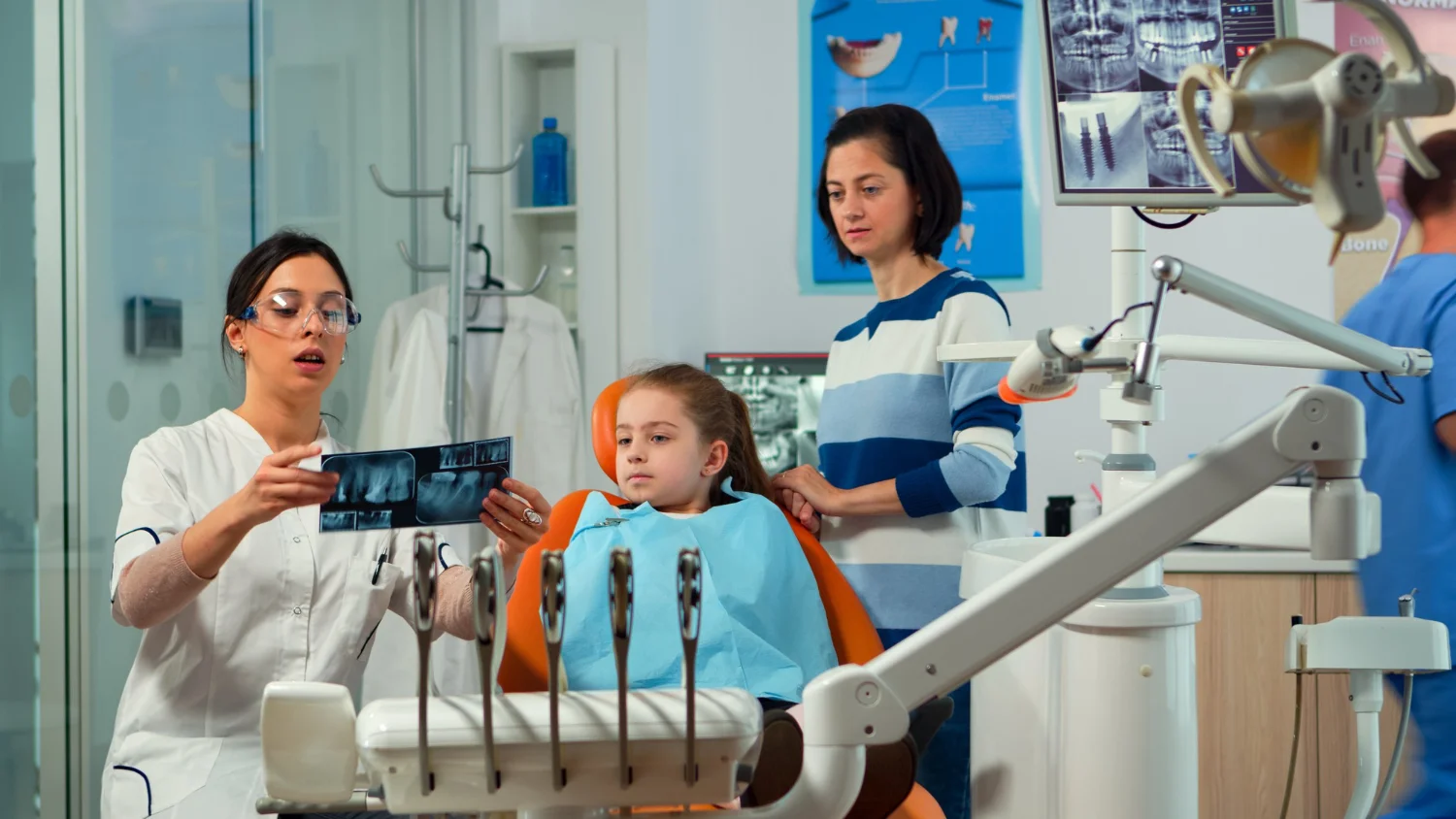 saturday dentist in hamilton, on